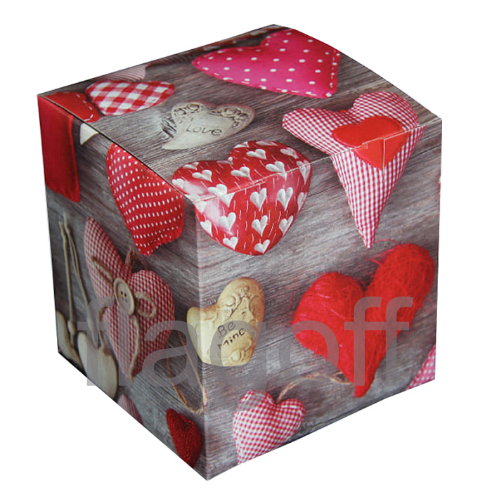 картинка Коробка подарочная для кружки Сердечки, мелованный картон